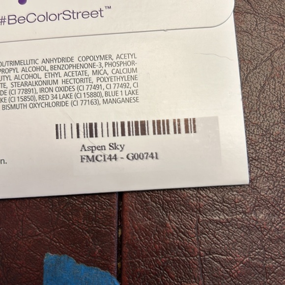 Color street nail bundle, 🆕 - Picture 4 of 4